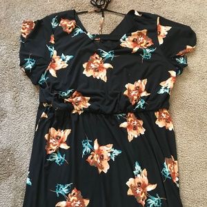 Floral short sleeve dress